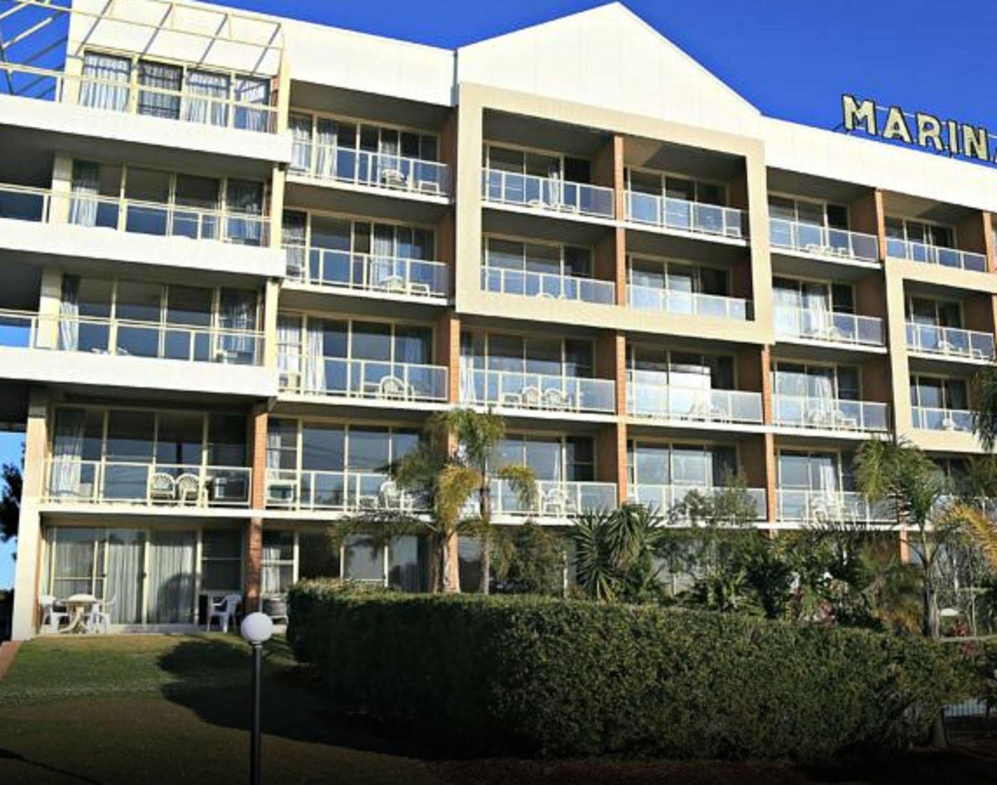 Marina Resort Нельсон-Бей Экстерьер фото